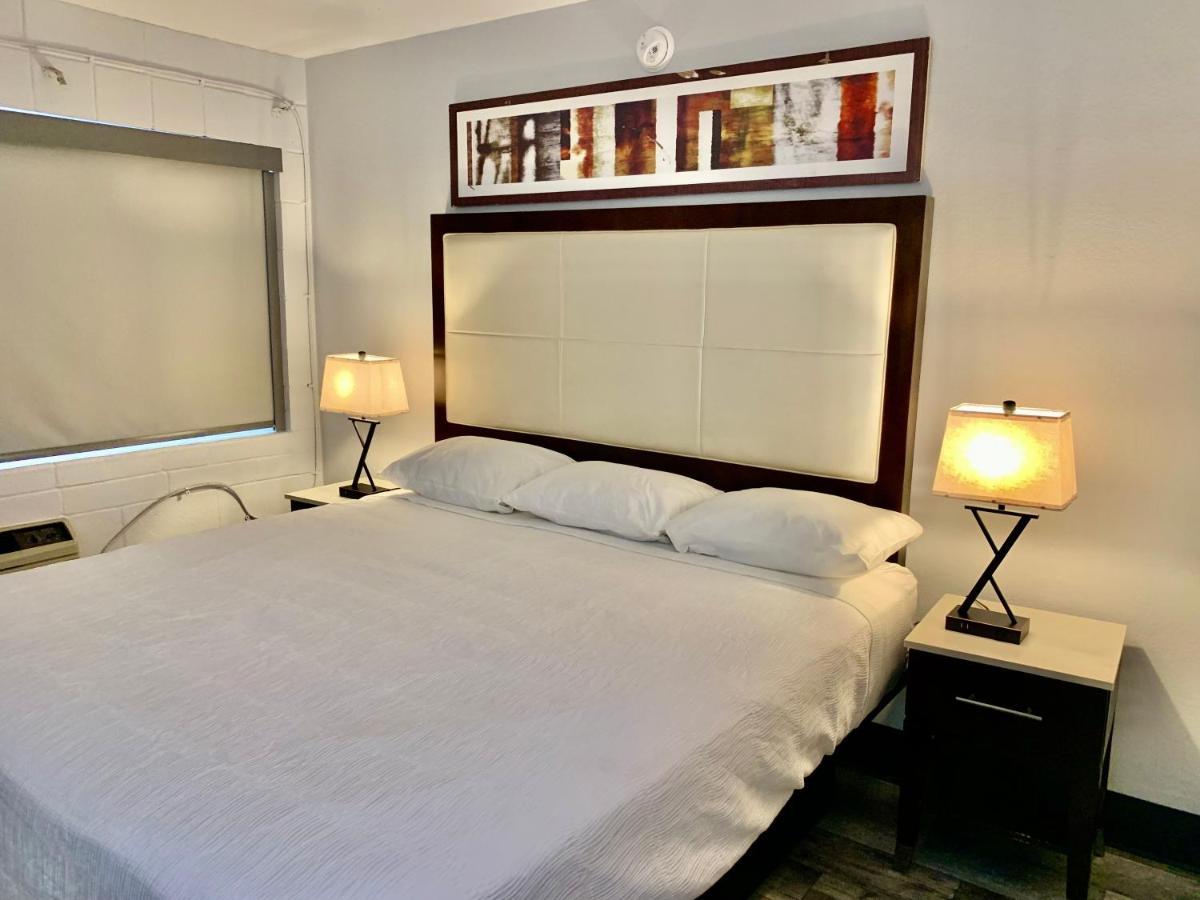 Rodeway Inn 미들랜드 외부 사진