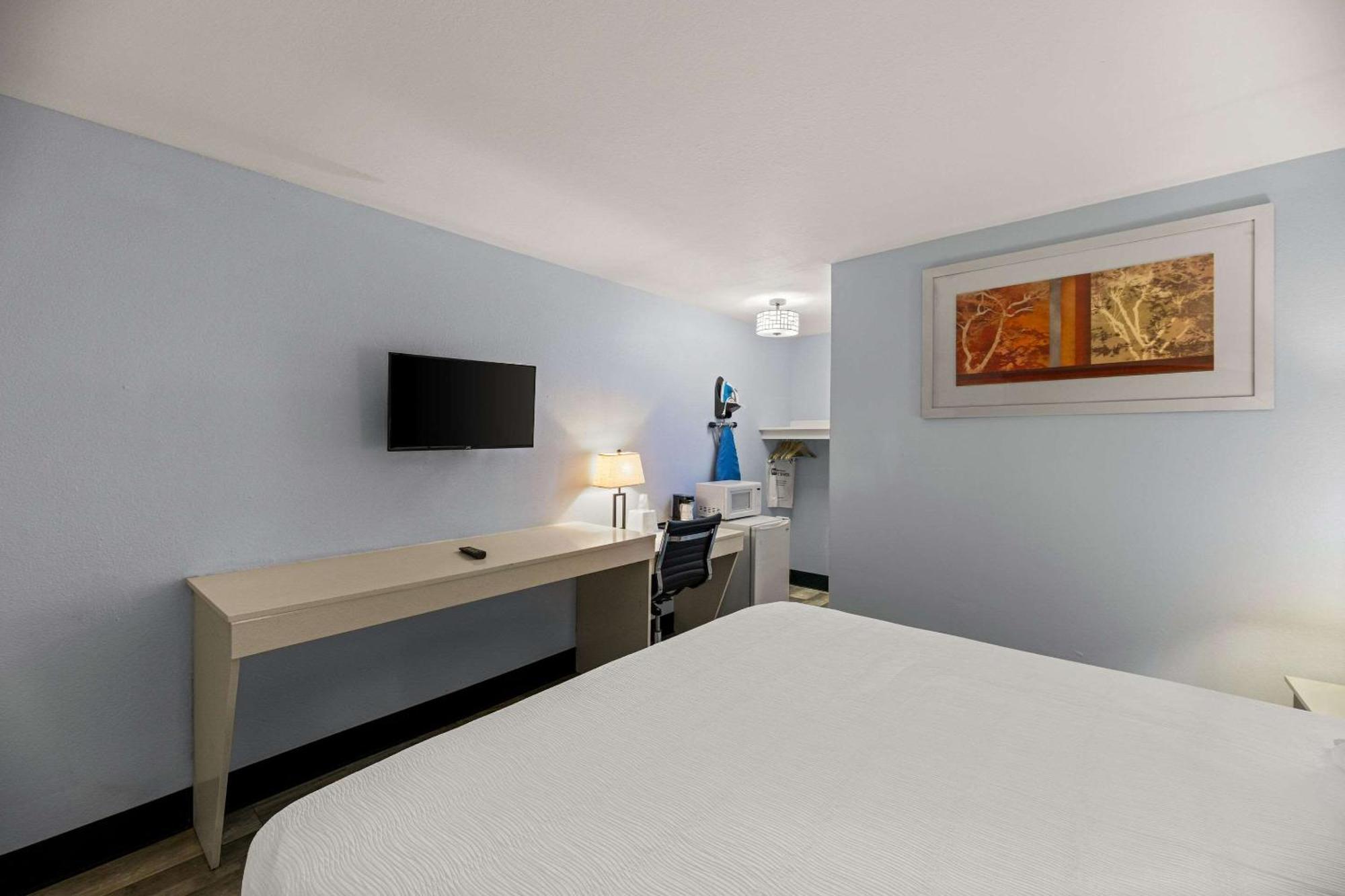 Rodeway Inn 미들랜드 외부 사진